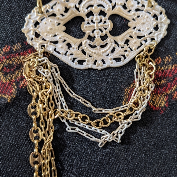 MAC Necklace - Picture 5 of 10